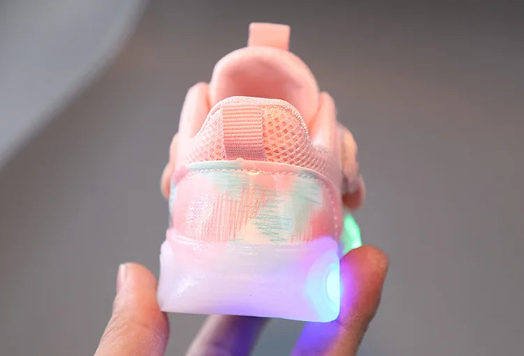 Children Led Casual Shoes Cute Cartoon Duck Sneakers Toddler Glowing Tennis Shoes Boys Girls Breathable Mesh Sports Shoes Sapato