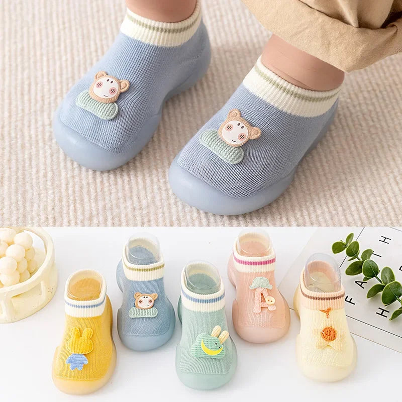 Cute Baby Toddler Shoes Infant Soft Sole Indoor Children's Shoes Cartoon Socks And Shoes Newborn Summer Baby Girl Shoes
