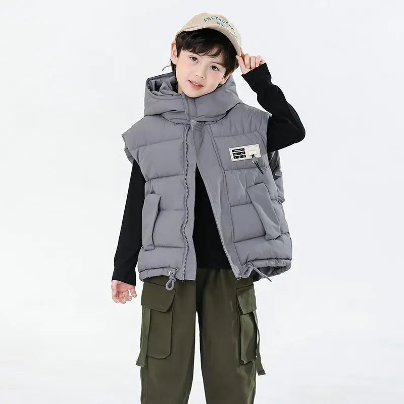 2025 Kids Puffy Windproof Quilted Sleeveless Jacket Korean Style Oversized Cargo Vest for Toddler Boys Thermal Insulated Outdoor