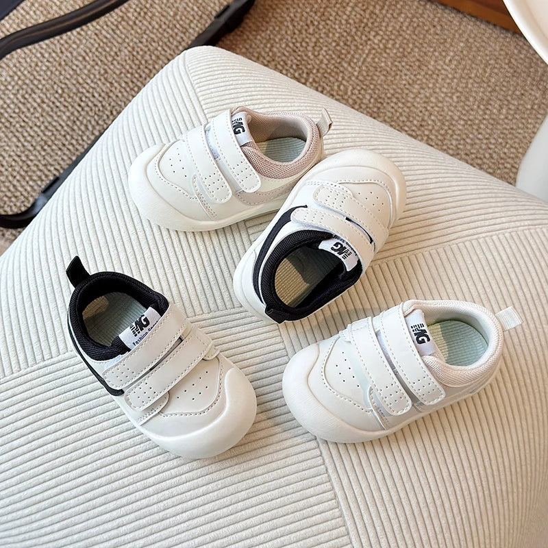 2025 Spring Autumn New Learning Walk Shoes New Winter Style Boys Girls Soft Bottom Anti-Slip Surface Kids Board Shoes