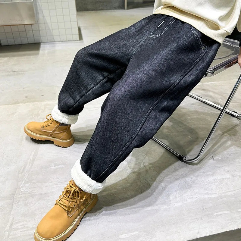 Boys Fleece-Lined Jeans Thermal Winter Pants Thickened Full-Body Cashmere Long Pants for Toddler Boys Outdoor Winter Clothing