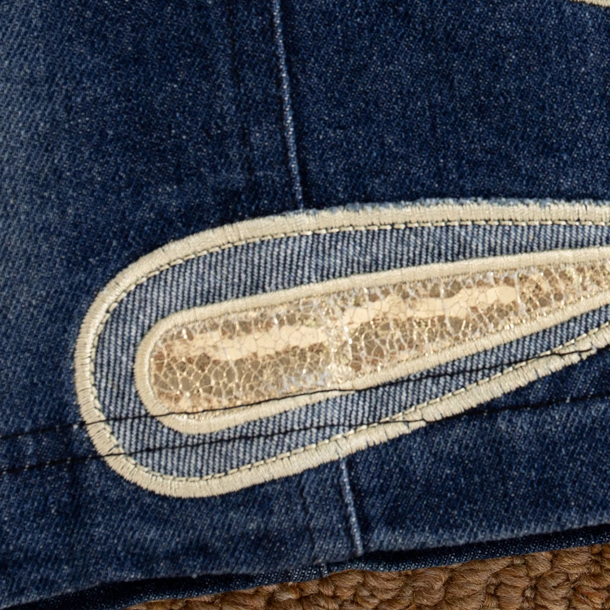 Spring And Autumn New Baby Girl Two Piece Set, White Long Sleeve Top+Beef Strap Skirt Children'S Clothing (9 Months -4 Years)