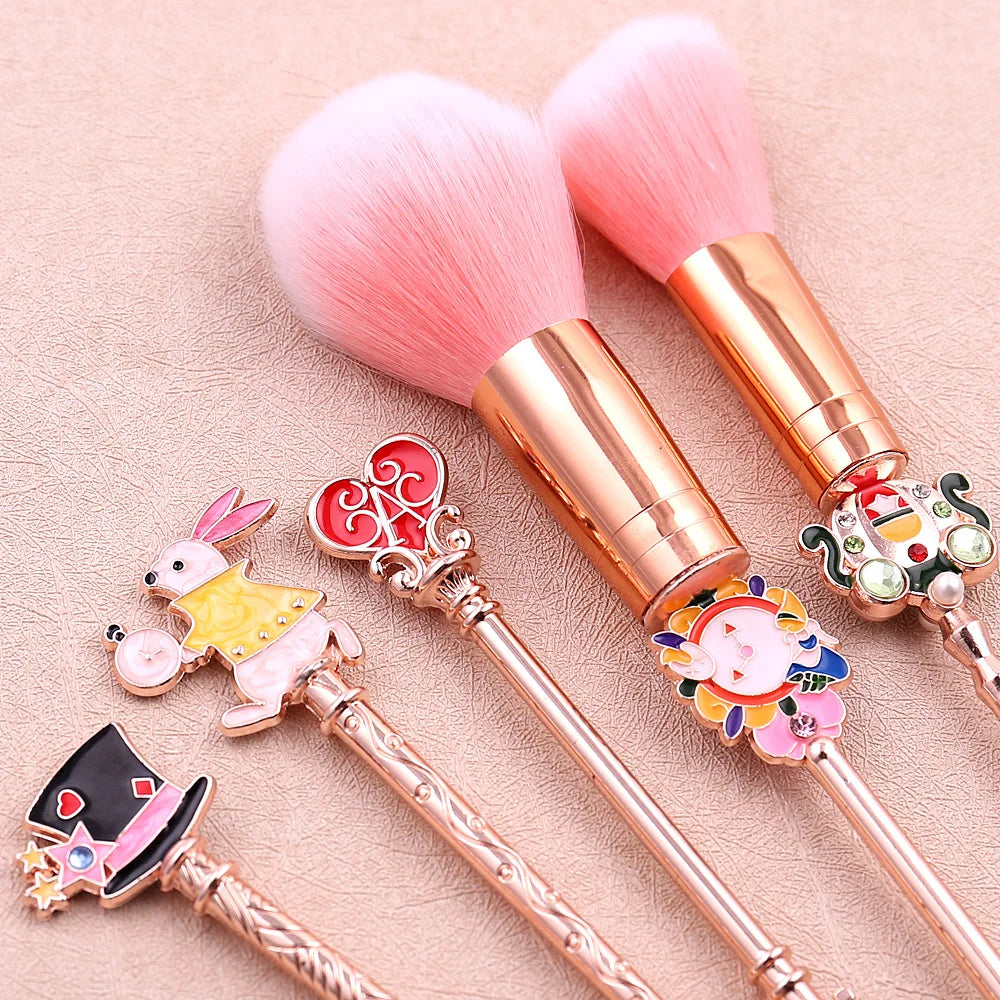 Fantasy, Alice's Wonderland makeup brush set, Mr. Rabbit pumpkin carriage creative makeup brush, suitable for girls' holiday gif