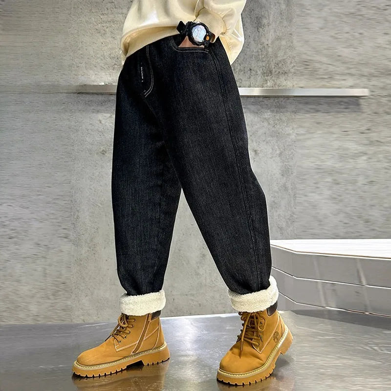 Boys Fleece-Lined Jeans Thermal Winter Pants Thickened Full-Body Cashmere Long Pants for Toddler Boys Outdoor Winter Clothing