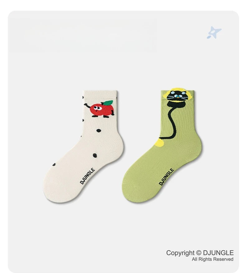 Women Cute Socks New Trends Breathable Casual Novelties Socks for Women Long Cartoon Teenagers Girls Crew Socks Breathable