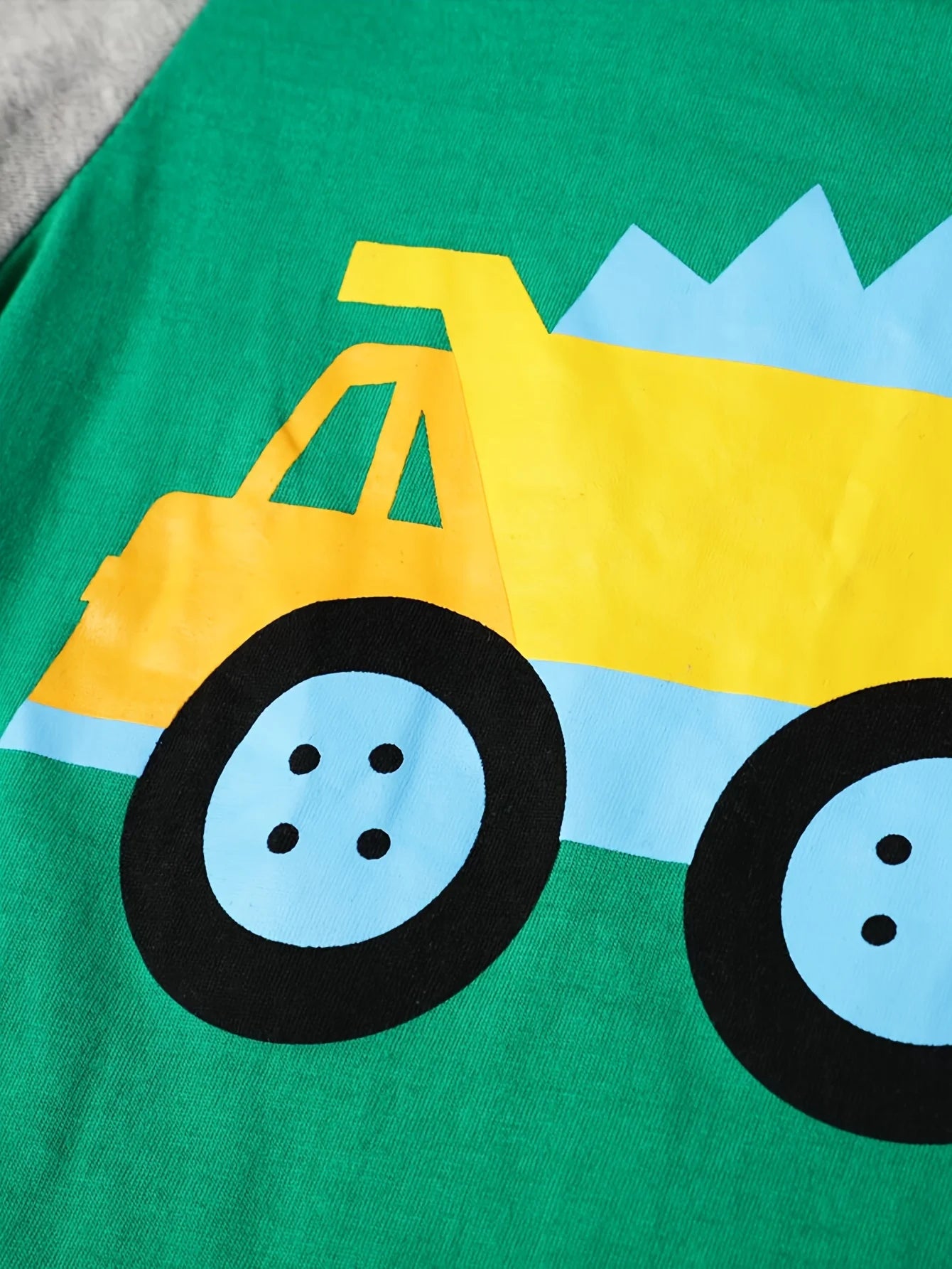 3-Pack 100% Cotton Boys' Long Sleeve T-Shirts with Random Construction Vehicle Prints - Casual Spring/Autumn Style