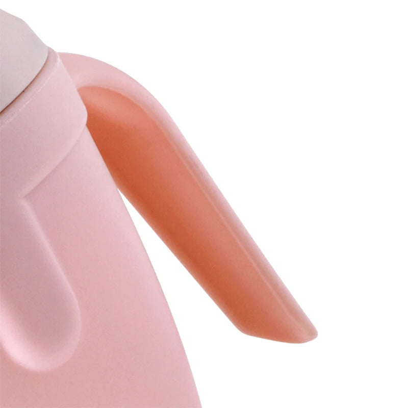 Cute Baby Shampoo Rinse Cup Baby Piggy Cartoon Bath Rinser Pail to Wash Hair and Wash Out Shampoo by Protecting Infant Eyes