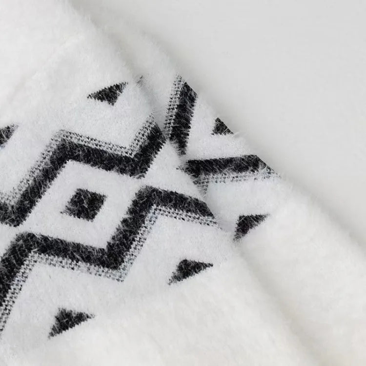 Heavyweight Mink Velvet Boys' Pullover Sweater Autumn Winter Base Layer Thickened Knit Sweater for Kids Ages 3-14 Toddler Youth