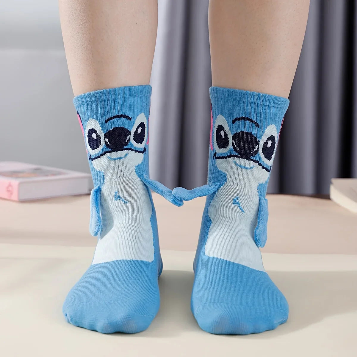 Stitch hand in hand sock sock female Japanese cartoon cartoon tube stack sock cute children Christmas sock gift
