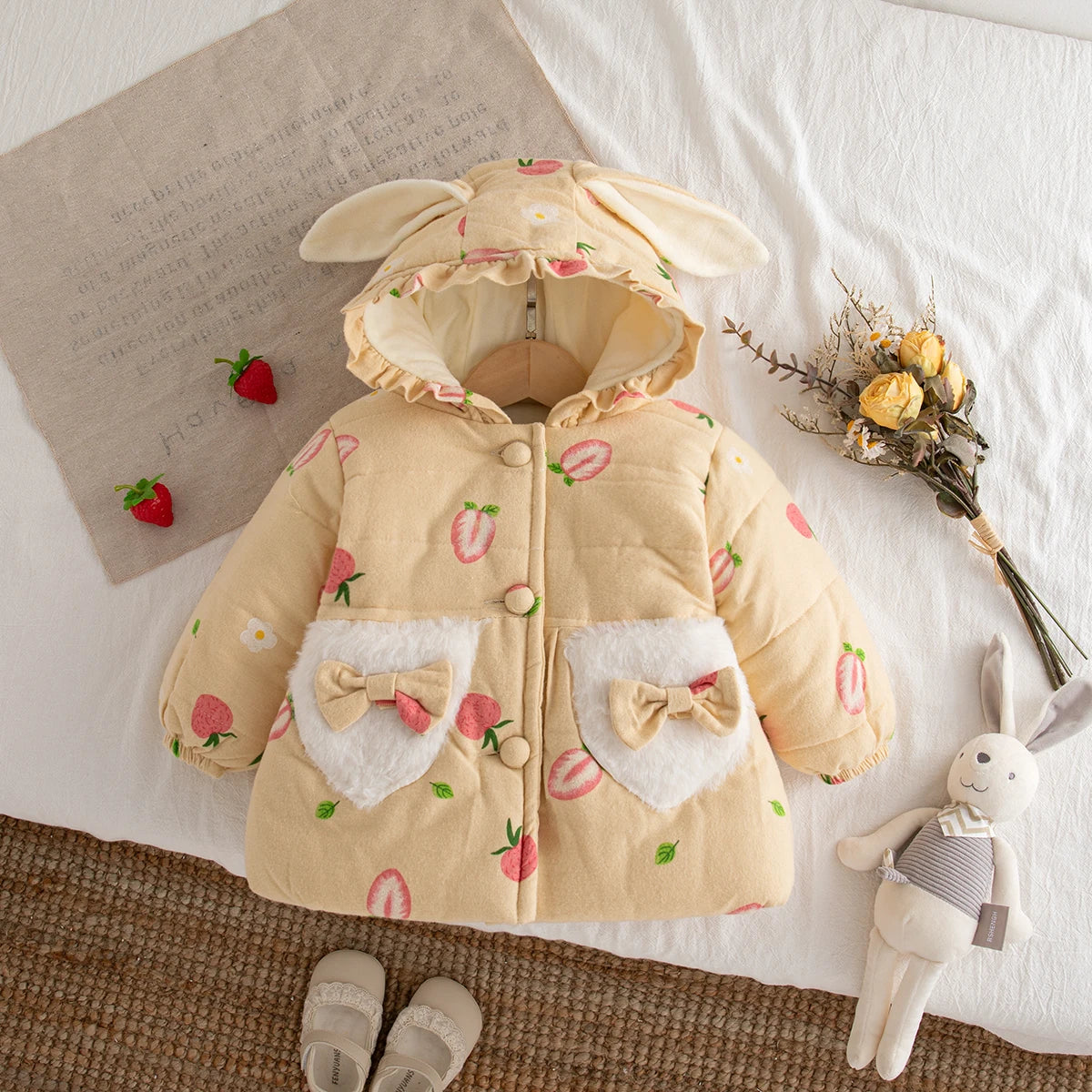 Winter New Sweet Strawberry Baby Girl Coat, Thick And Warm Cute Hat, Children'S Long Sleeved Clothes (9 Months -3 Years Old)