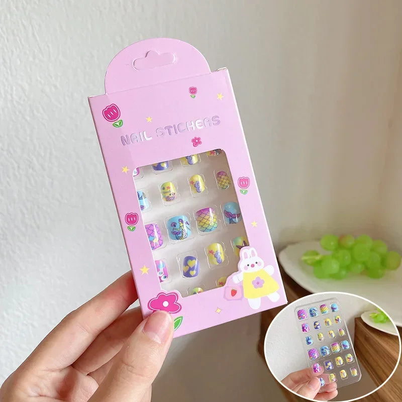 24PCS Children False Nails Kids Girls Press on Short Artificial Fake Nails Cute Pre Glue Full Cover Acrylic Nail Tip Kit