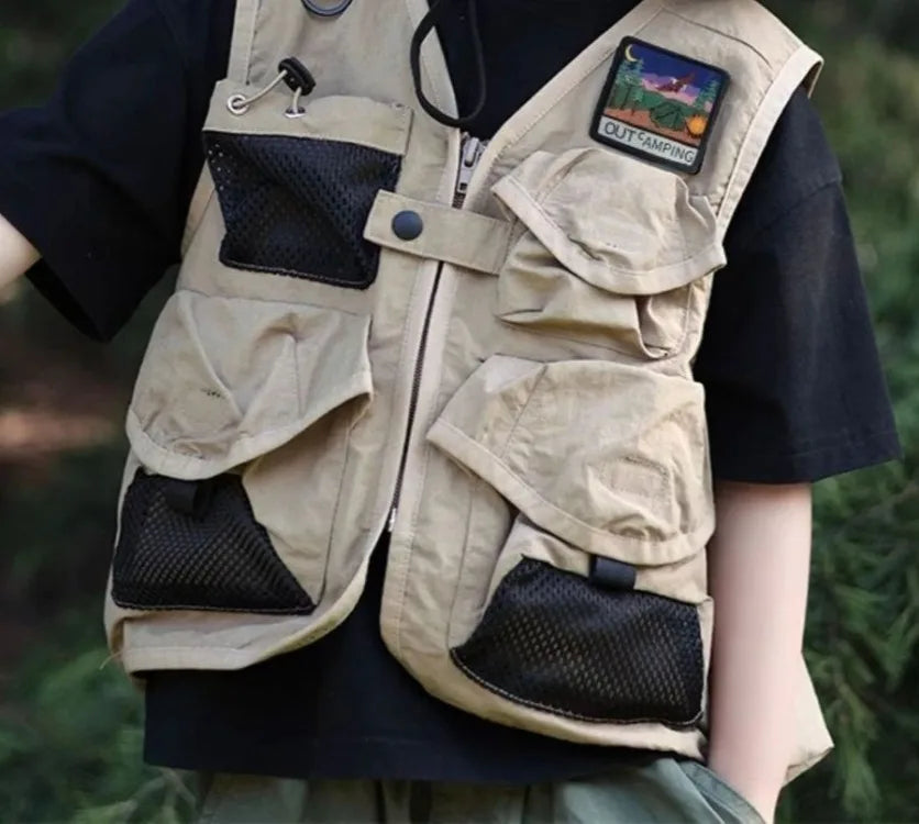 2025 New Autumn Outdoor Tactical Vest for Kids Boys Girls Olive Green Kids Cargo Vest Lightweight Waterproof Hiking Jacket